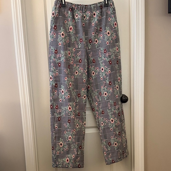 Urban Outfitters Pants - Urban Outfitters Gray Floral Plaid Trousers